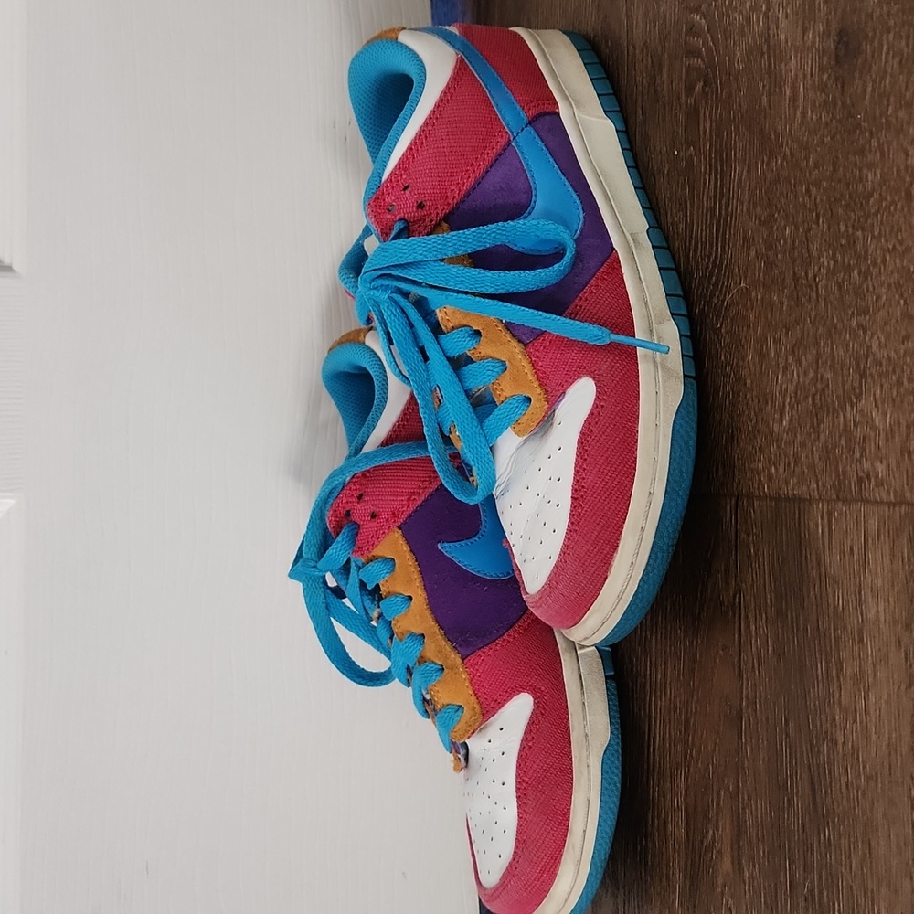 2009 Nike Dunk Low 6.0 SB Brilliant Magenta Vivid Blue 314141-641 Women's Size 8